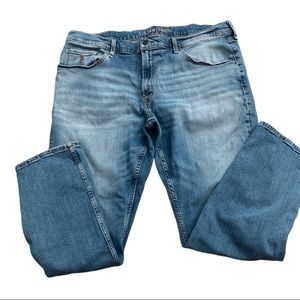 US POLO ASSN Mens Jeans. Size 40 W x 30 L.